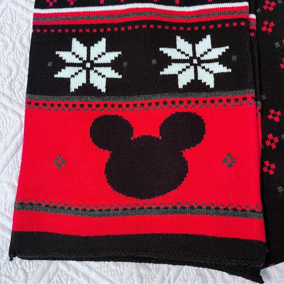Disney Black and Red Winter Scarf with Mickey Motif - Picture 2 of 7